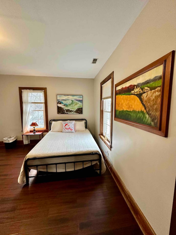 Menšia manželská posteľ