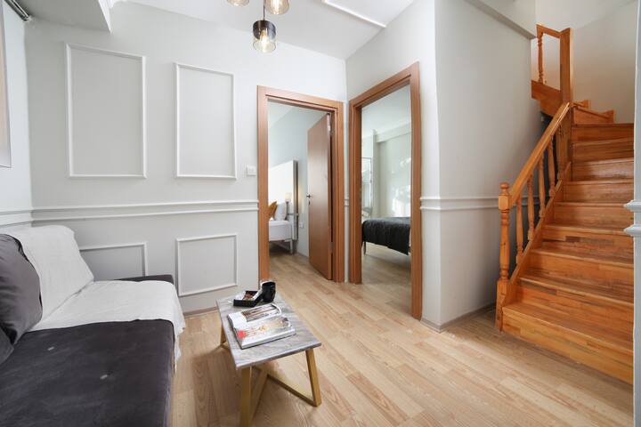 Modern Penthouse in Sisli Daily Housekeeping gallery image 2