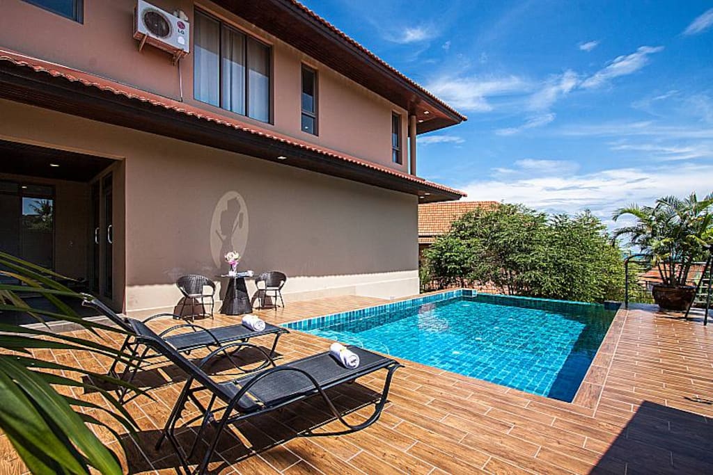 Pool area