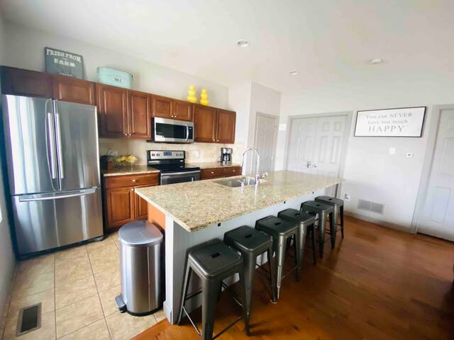 ▶︎No.1◀︎ OSU Med Center, Downtown, Short North gallery image 2