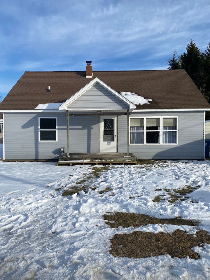 Linwood Holiday Rentals & Homes Michigan, United States Airbnb