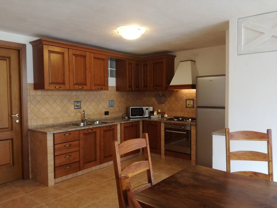 Cucina, Kitchen. Travelogue Sardinia apt