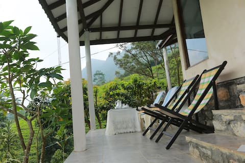 Glengariff Villa - Mountain View Room