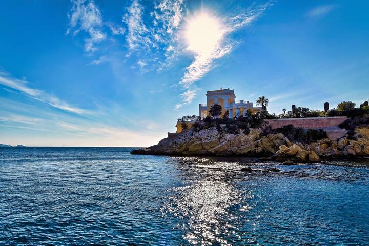 Marseille Bord De Mer 3 Pieces 10 Mins Vieux Port Flats For Rent In Marseille Provence Alpes Cote D Azur France