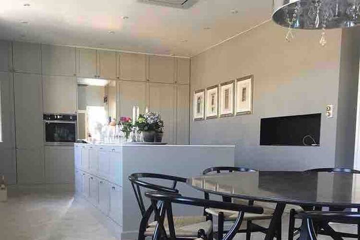 Classic beautiful apart. central location Østerbro