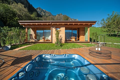 Double bedroom with jacuzzi no. 1