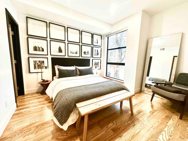 Modern 4 Story Home in LoHi with Penthouse Views gallery image 3