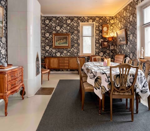 Detached house near the city center approx. 180 m2