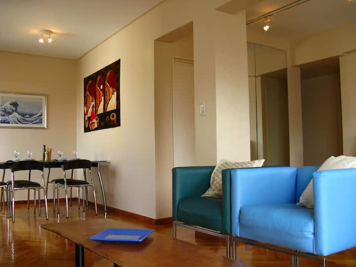 Three-bedroom apartment with city views in San Telmo