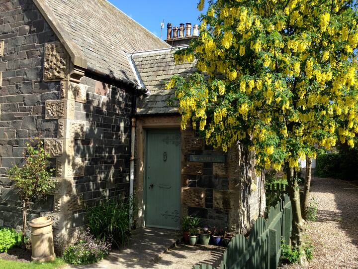 St James Hall Cottages for Rent in Innerleithen, Peebleshire, United