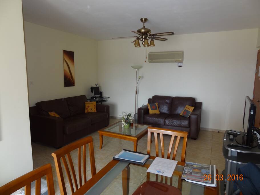 Living Room/Diner
