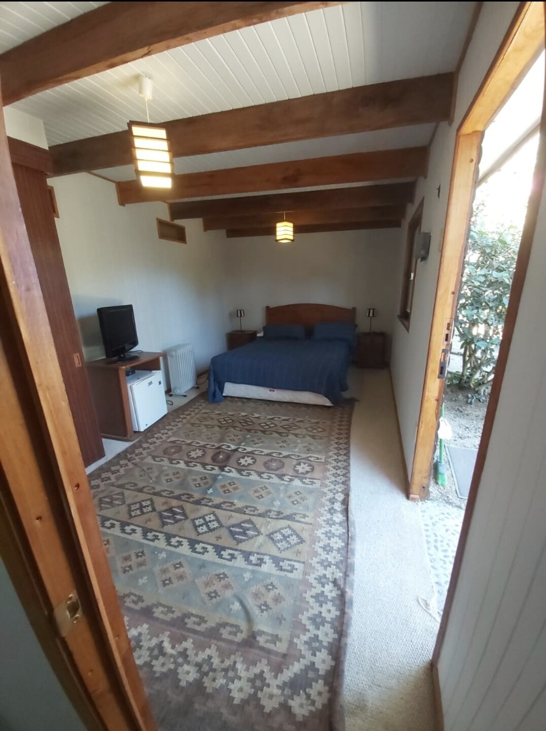 Hapësira e jashtme e kabinës 1