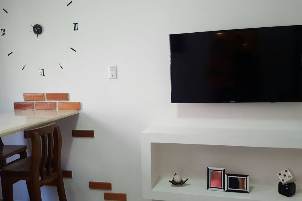 televisor en la sala