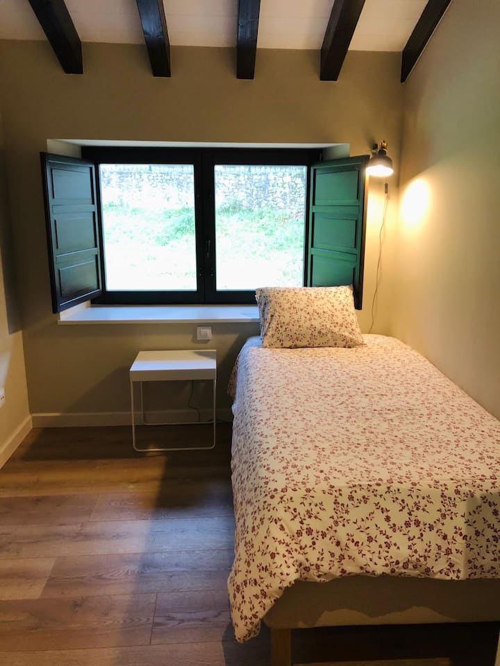 Spálňa 6 apartmán na prvom poschodí