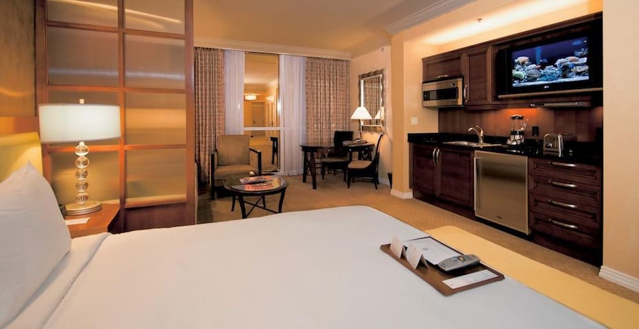 MGM Signature Balcony Deluxe Suite