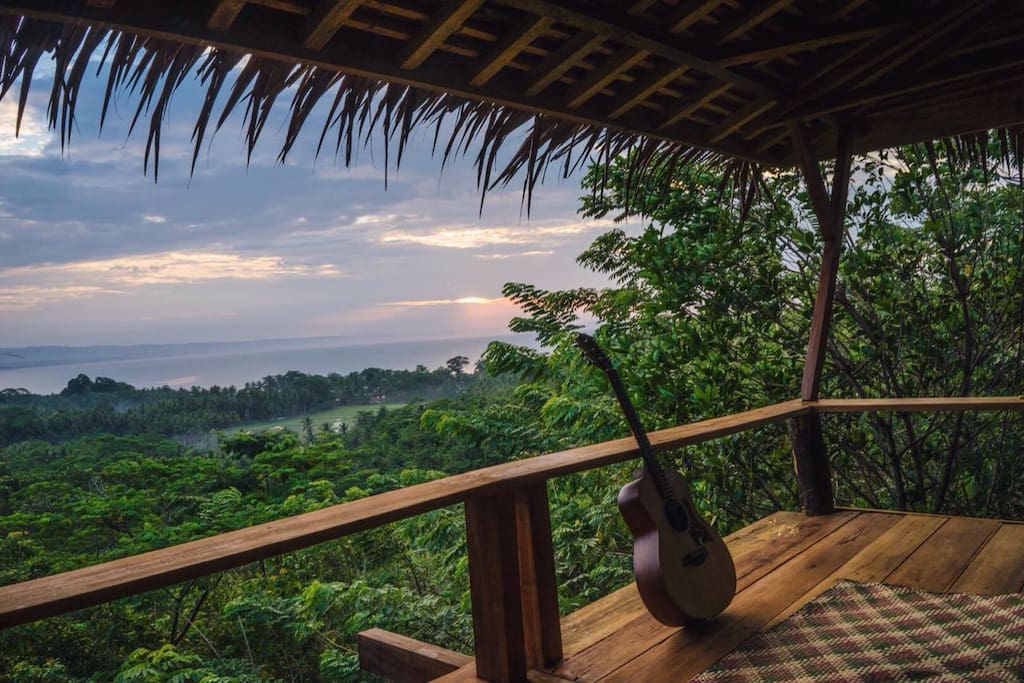 endless view to the sea and peaceful surroundings