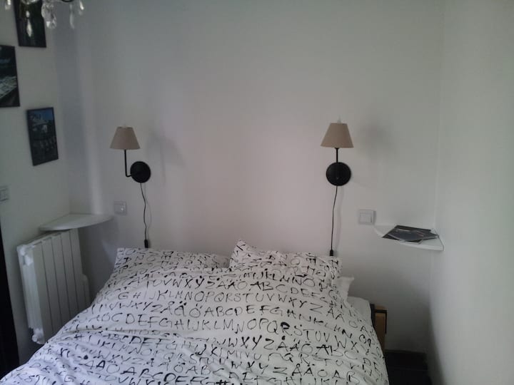 חדר שינה 1 קומת קרקע - מיטה 140 ס"מ