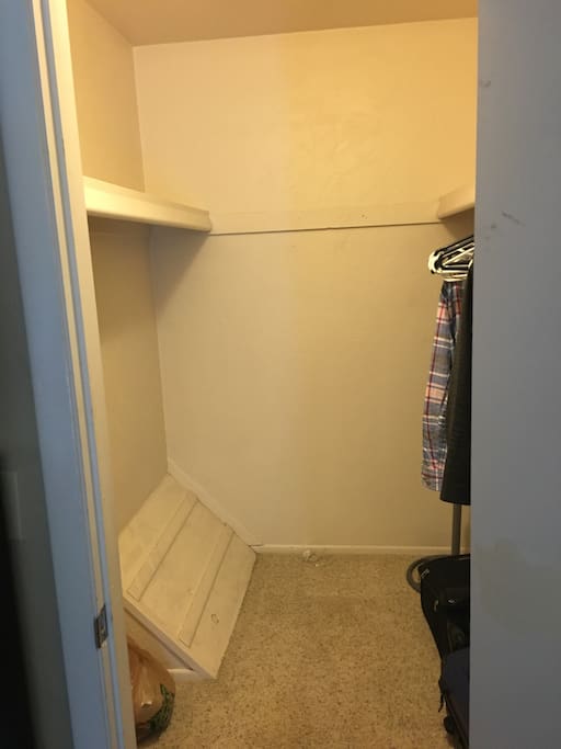 Walk-in closet