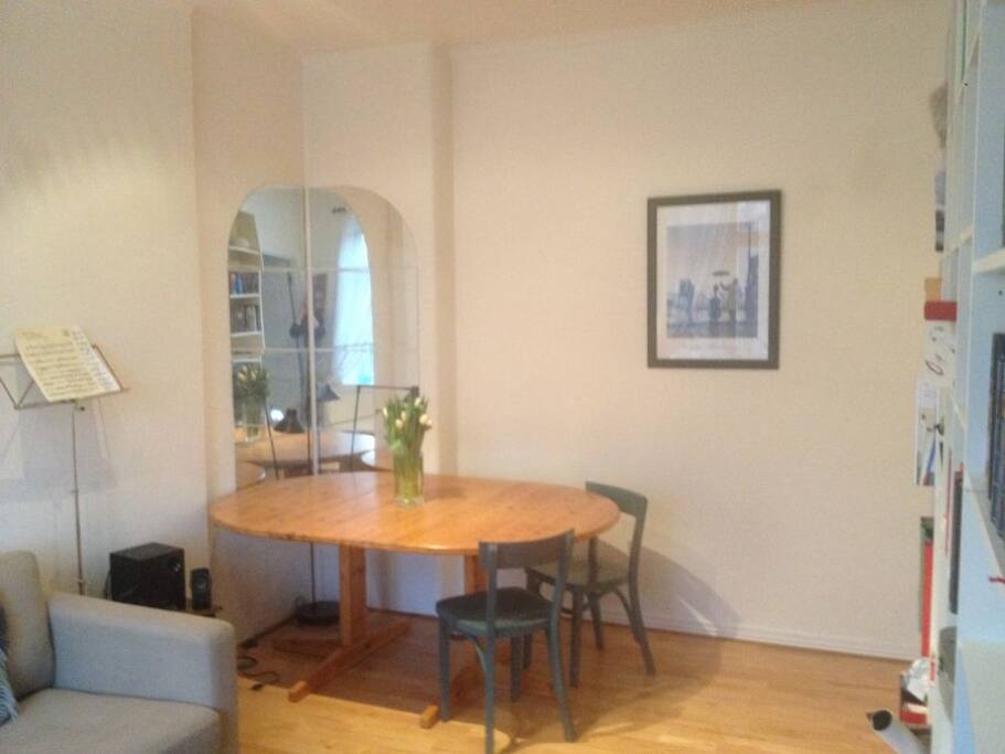 Expandable dining table in the living room