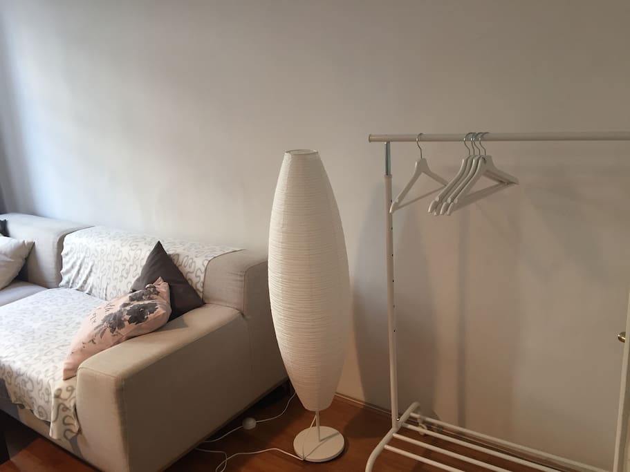 Ständer zum Kleidung aufhängen