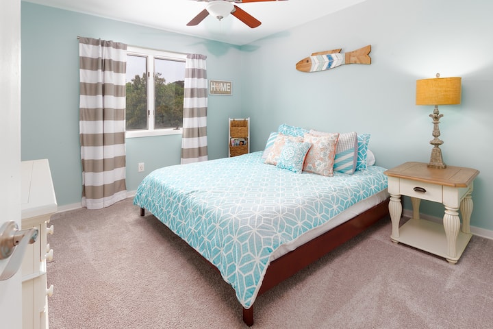 卧室2 （加大双人床）