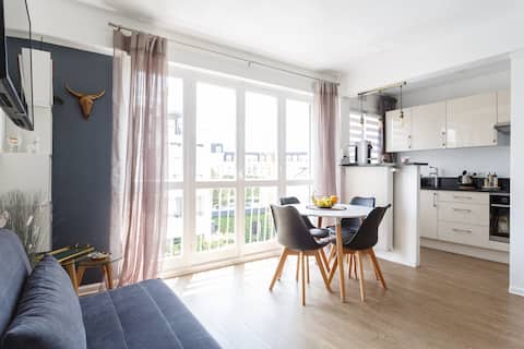 Cozy & new studio, close to Paris and La Defense