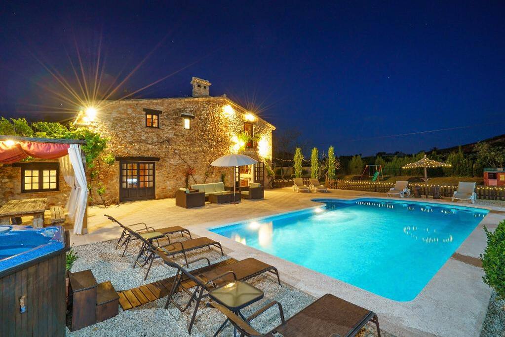 LA FINCA BELLA 6PAX - 1