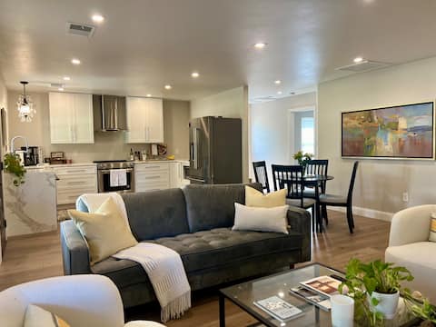 Popular Airbnb listing: New Listing! Walk to Shops, Galleries, Breweries in Marble Falls