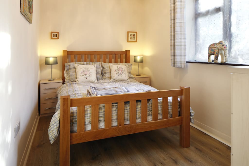 Double bedrom