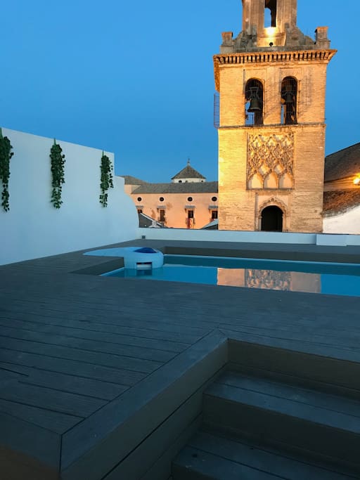 Terraza con piscina e inmejorables vistas
