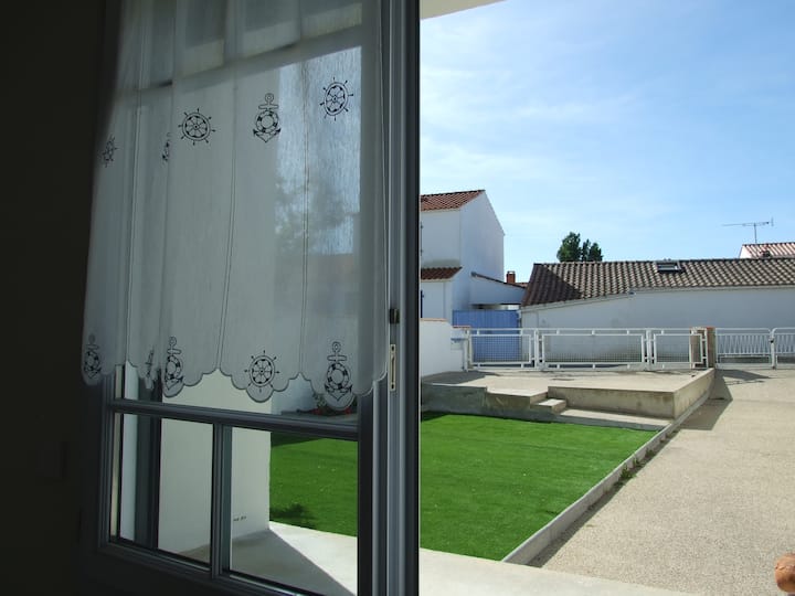 Petite Maison De Pêcheur Sur L'île De  Noirmoutier - Noirmoutier-en-l'Île