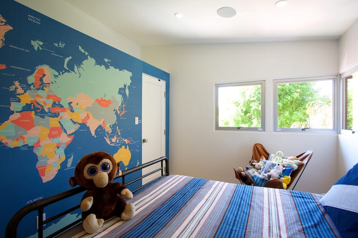 Spálňa s posteľou 