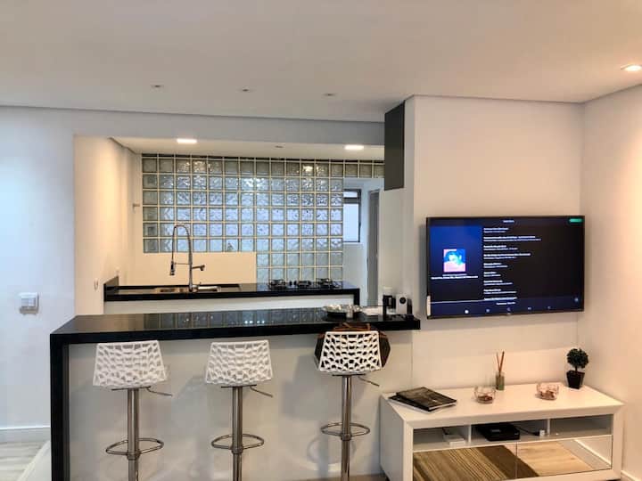 Apto  Luxuoso Jardins | Wi-fi 500mb | Pets | Vaga - São Paulo
