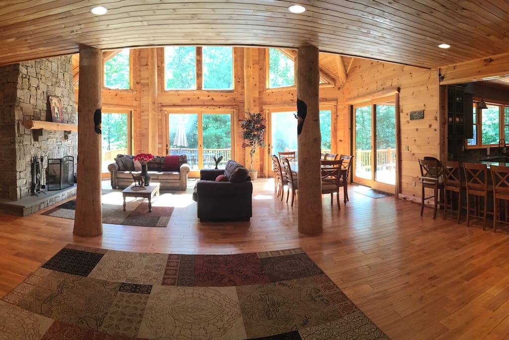 Huge Great room with lake views