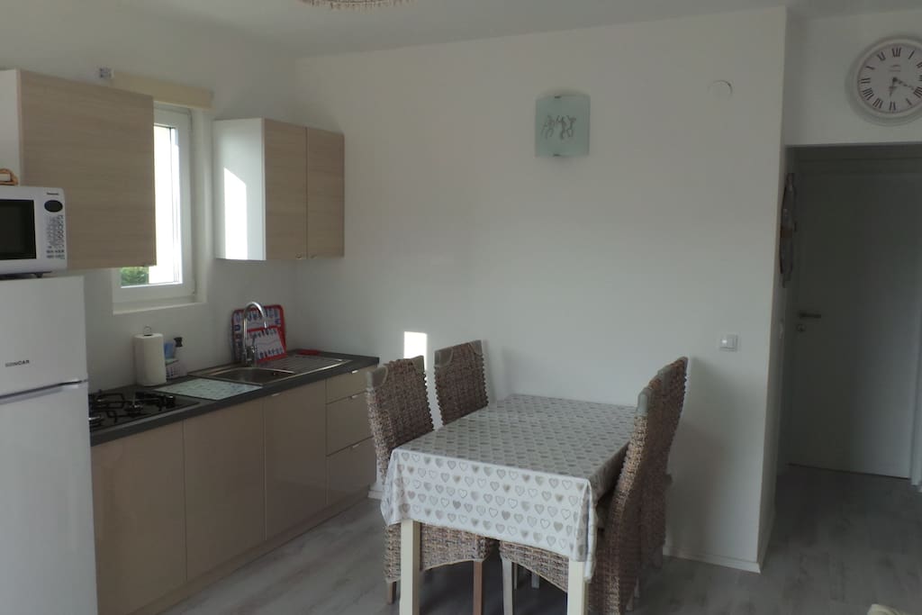 Dining and kitchenette area