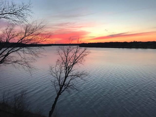 Airbnb Maumee Vacation Rentals Places To Stay Ohio