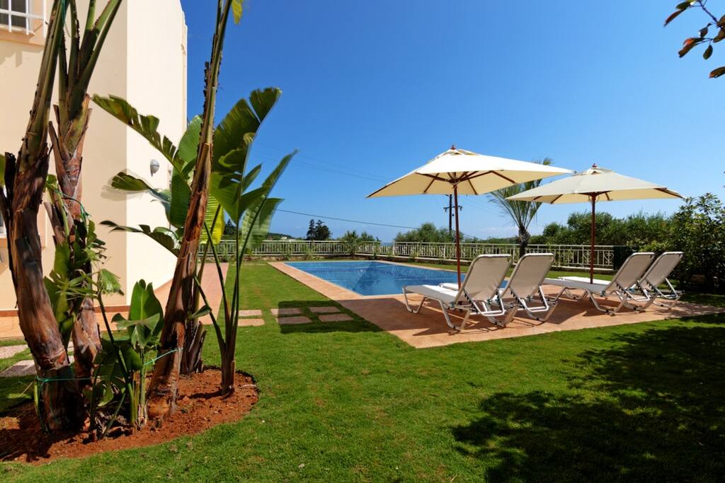 Jewel Villa Exterior - Private Pool - Private Garden