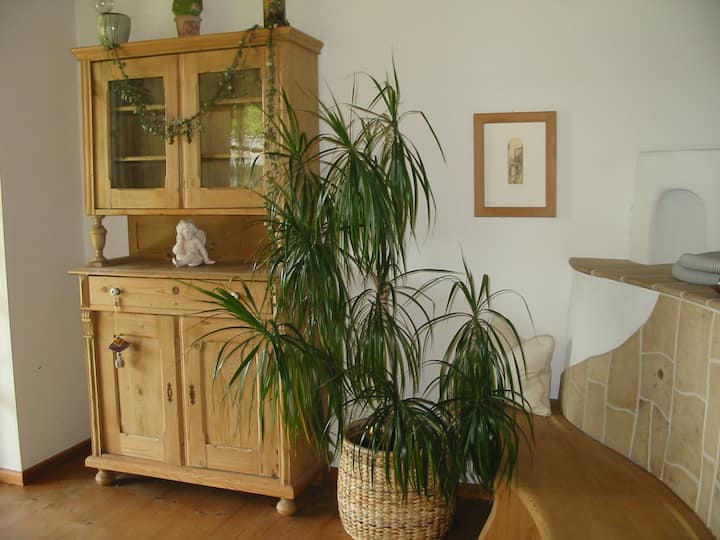 Სასტუმრო ოთახის დეტალები