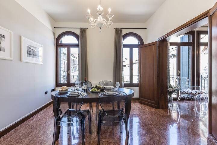 Ca’ Del Monastero 1 Apartment for 4 Guests! gallery image 3