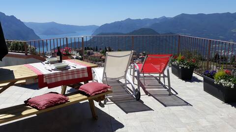 Home  Iseo Lake   1   016033-CIM-00042