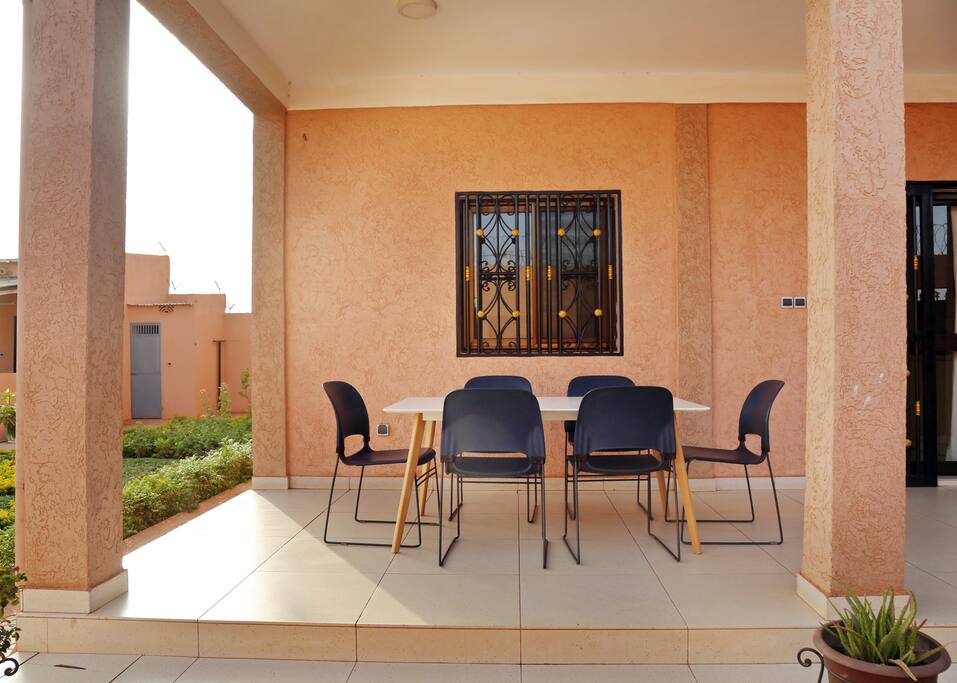 Terrasse cour