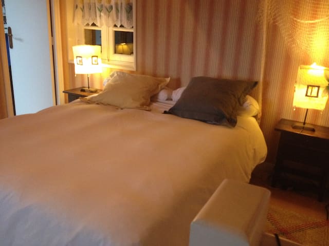 Villa piscine en Historique maison gallery image 4