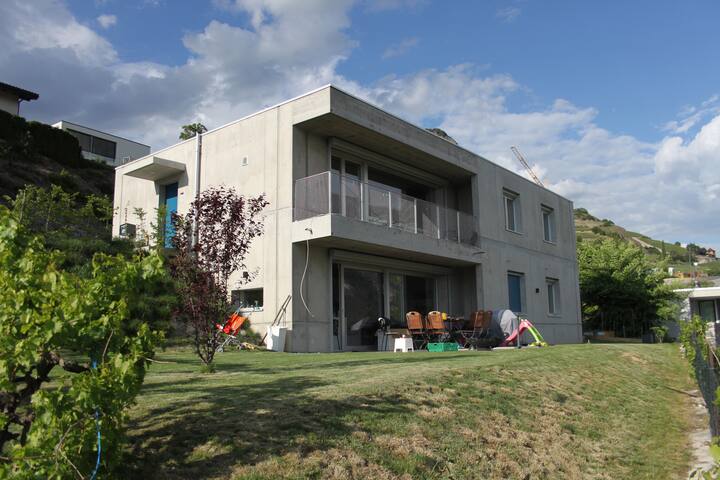 listing_image