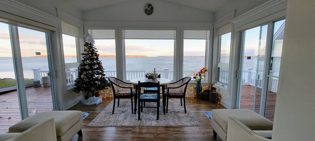 The Dream Chalet! gallery image 3