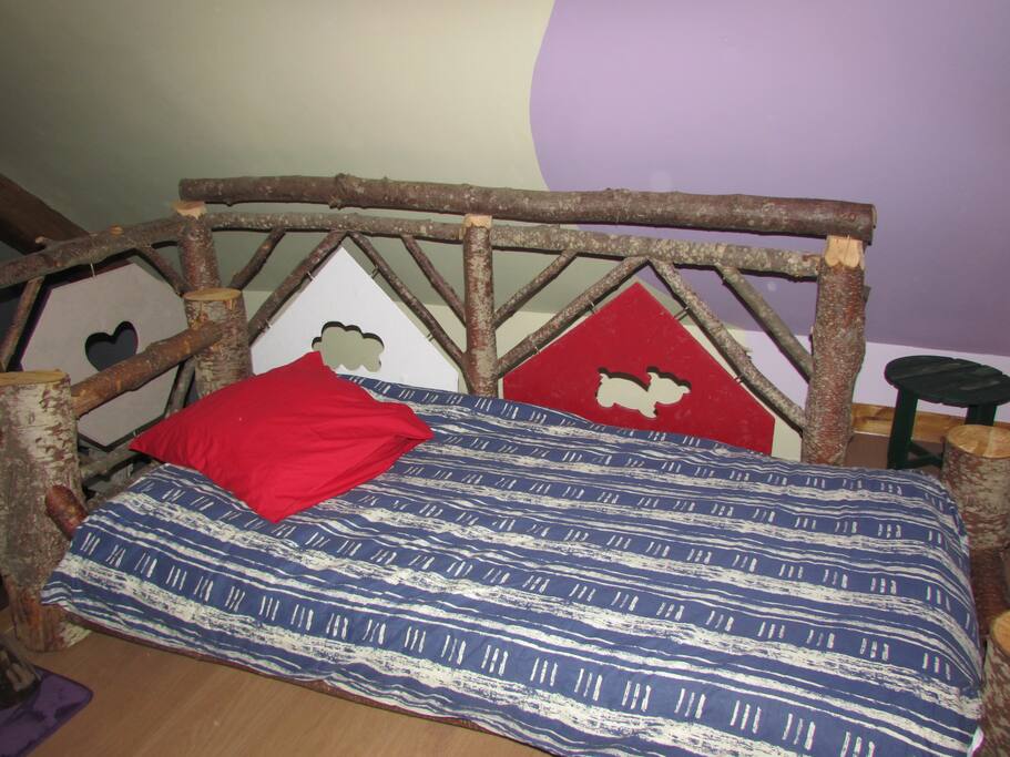 Lit en bois