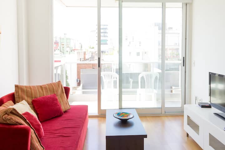 הרהיטים והפצה עשויים להיות שונים מהדירה שבה אתם שוהים בפועל