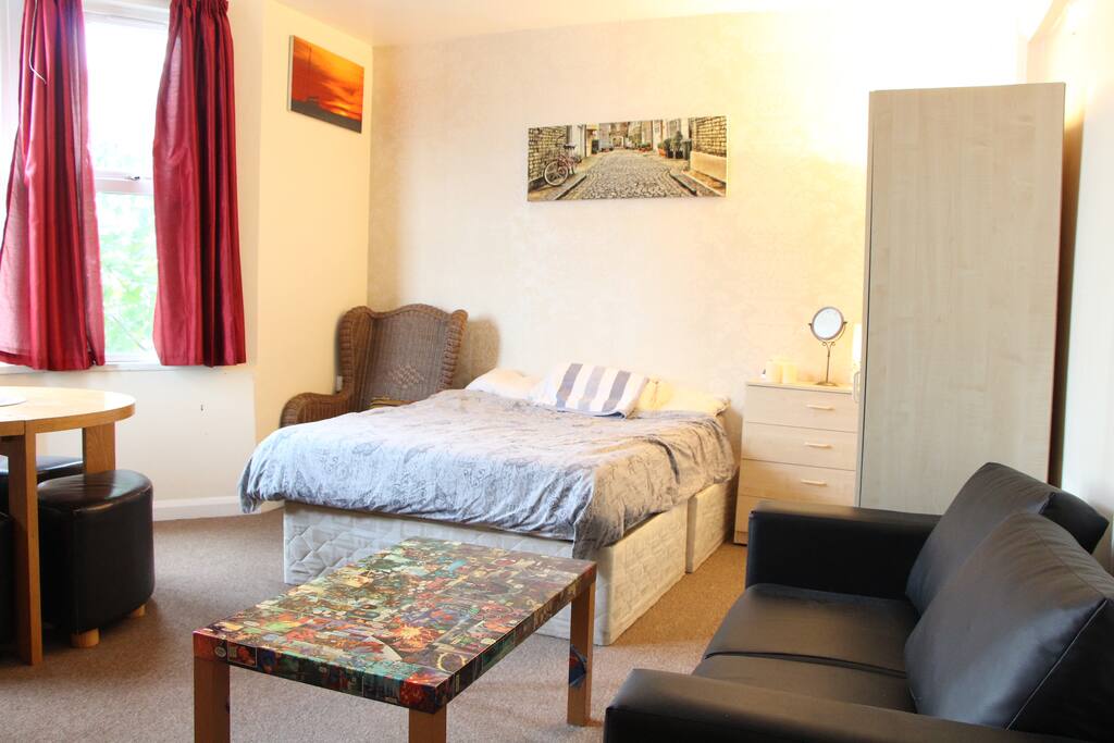 1 Room