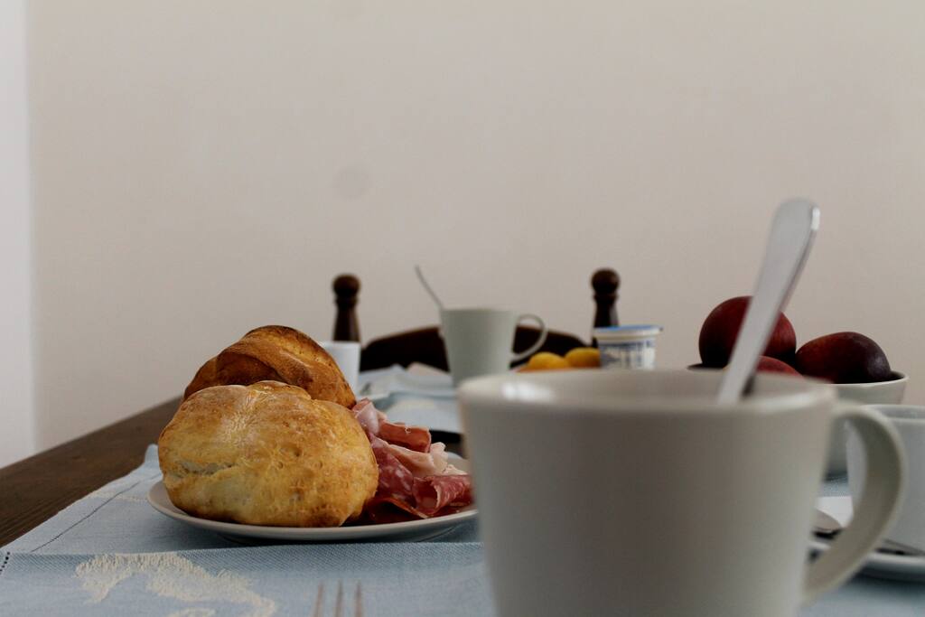 Particolare Prima Colazione :)