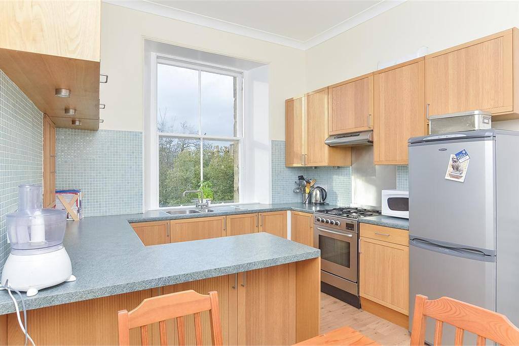 Lots of space to make cakes.