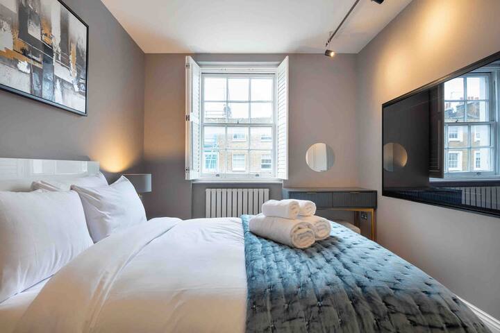 Baker st / Marylebone / Sherlock Holmes 3Bed2Bath gallery image 5